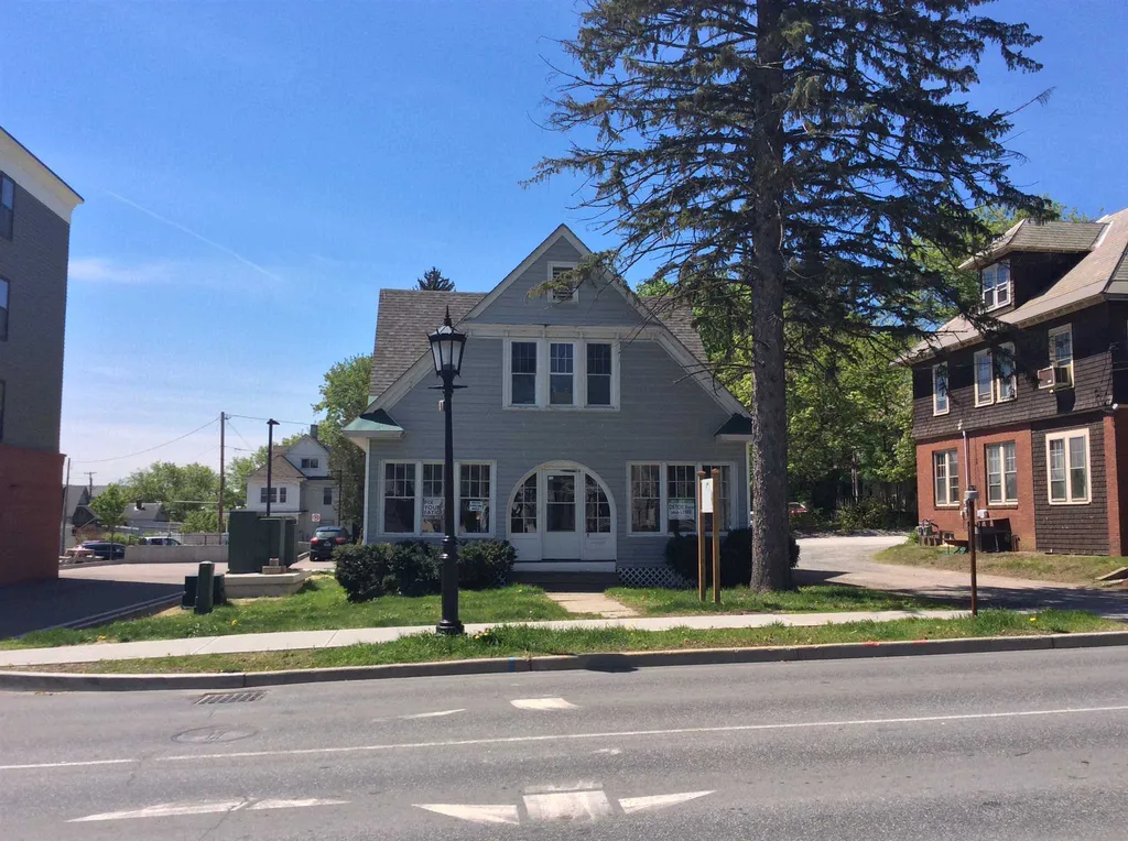 8 Pearl Street Essex Junction VT 05452
