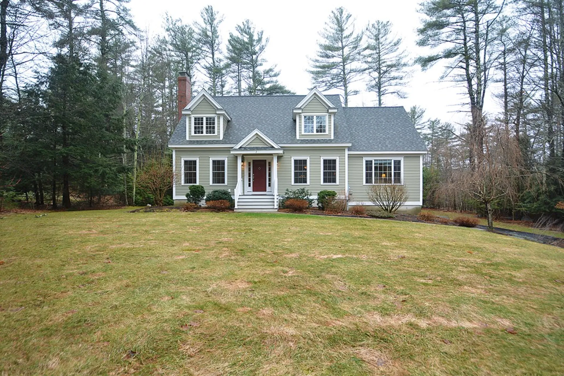 2 Stonewall Way Durham NH 03824