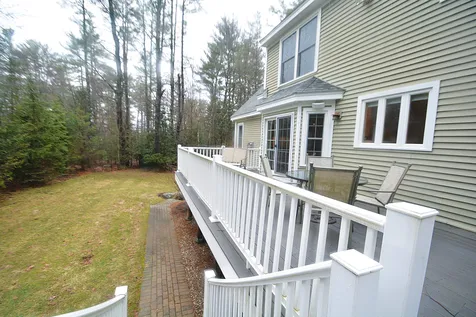 2 Stonewall Way Durham NH 03824