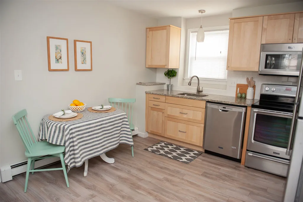 205 Circle Road Manchester NH 03103