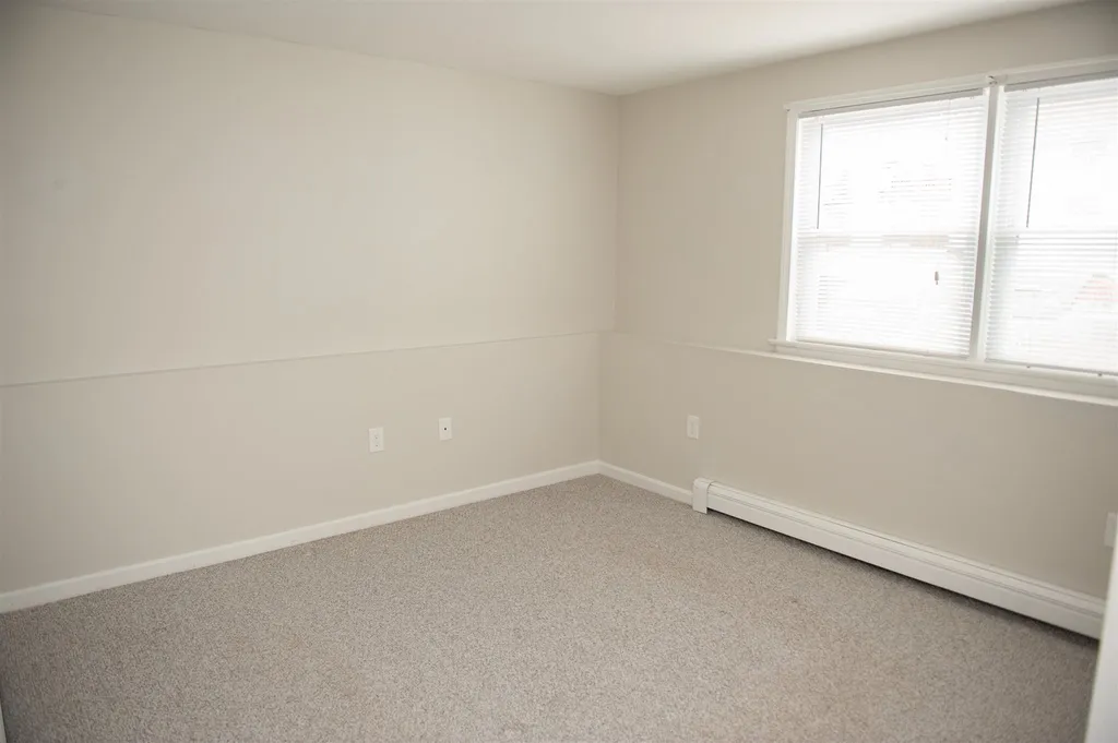 205 Circle Road Manchester NH 03103