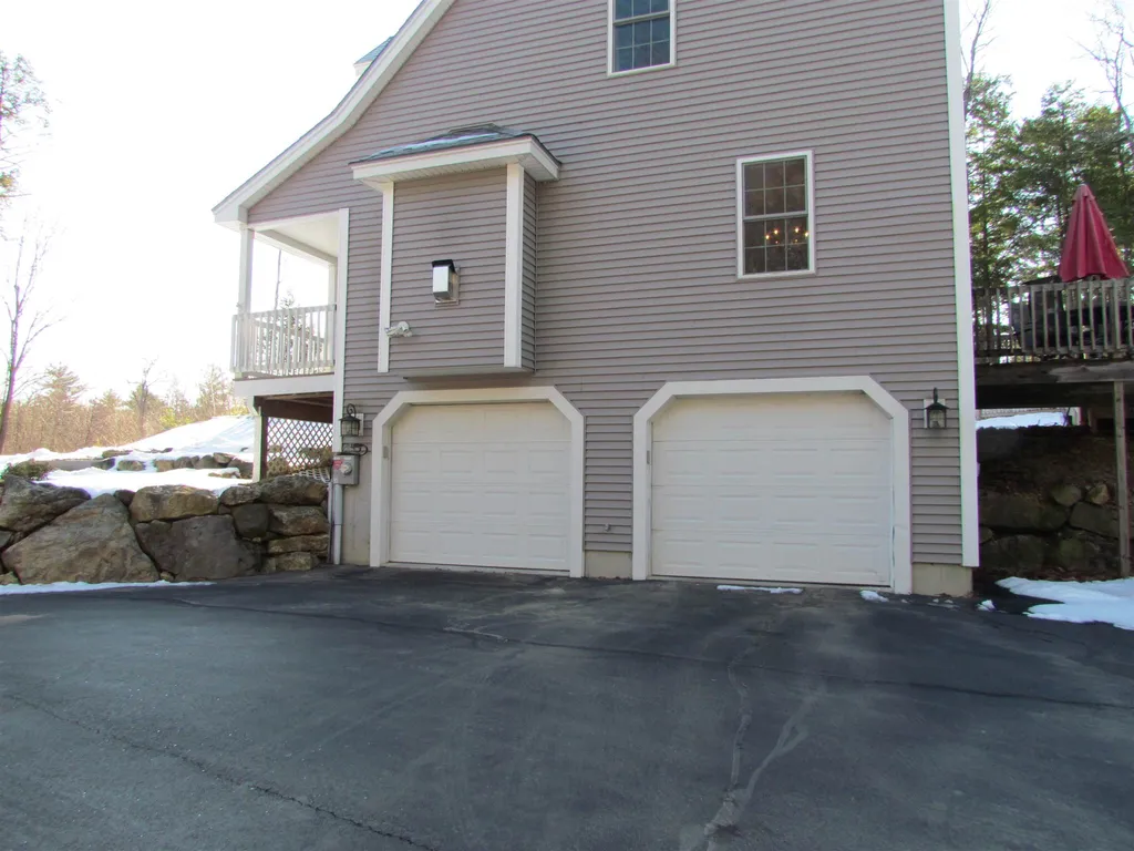 52 Hearthside Drive Barrington NH 03825