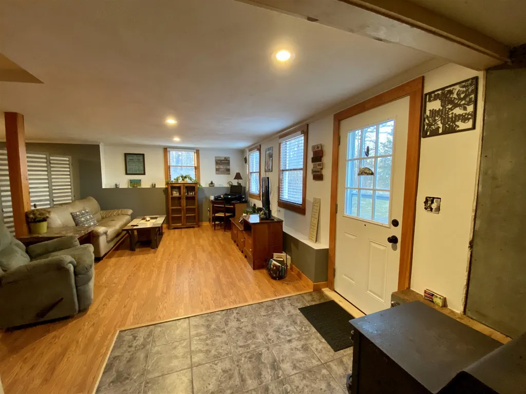 152 Juniper Ridge Henniker NH 03242