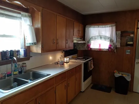 587 Western Avenue Berlin NH 03570