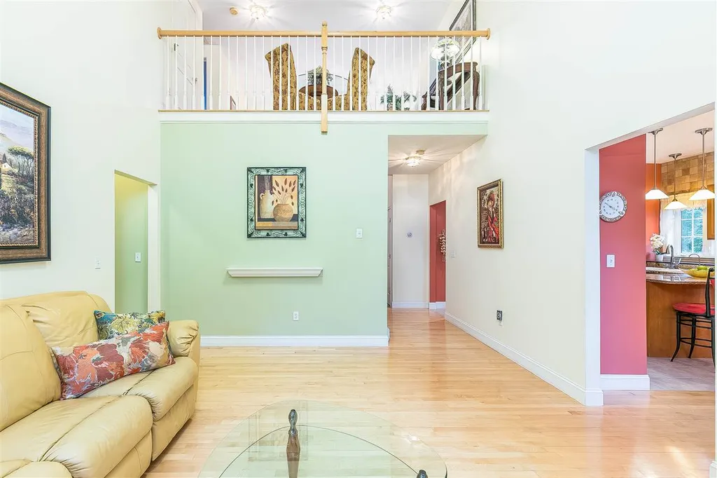 11 Connemara Drive Chichester NH 03258