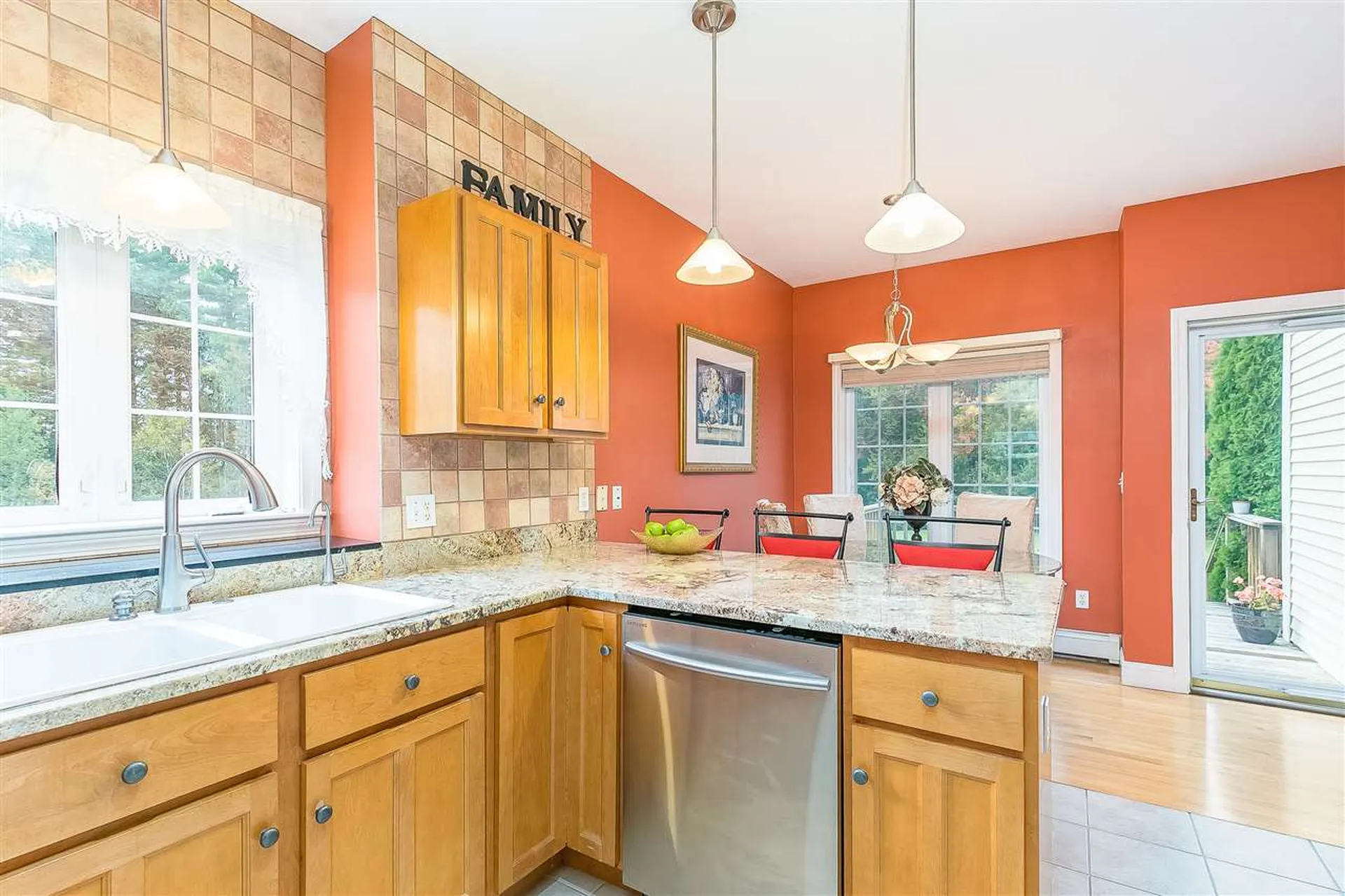 11 Connemara Drive Chichester NH 03258