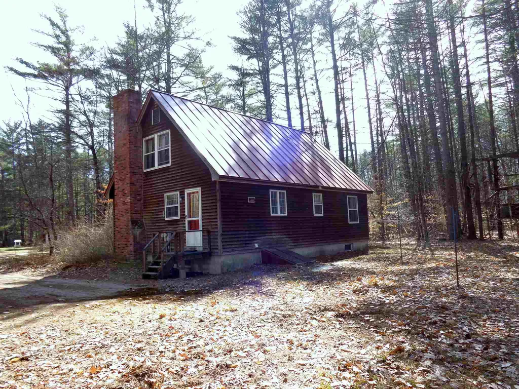 21 Horseshoe Pond Road Andover NH 03216