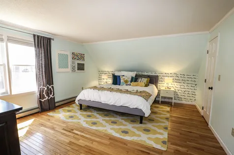 9 Poplar Circle Londonderry NH 03053