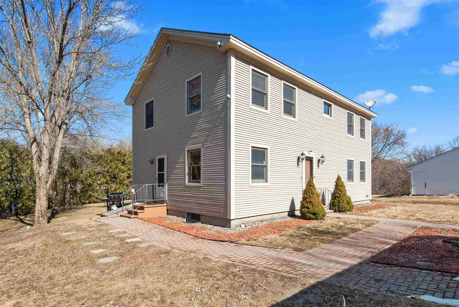 2 Dulac Street Lebanon NH 03766