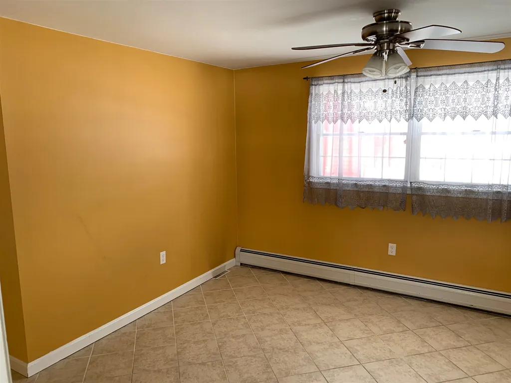 27 Nathan Street Canaan VT 05903
