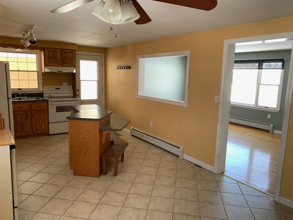 27 Nathan Street Canaan VT 05903