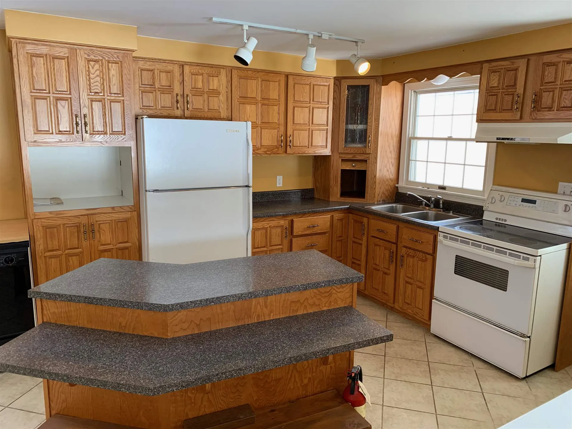 27 Nathan Street Canaan VT 05903