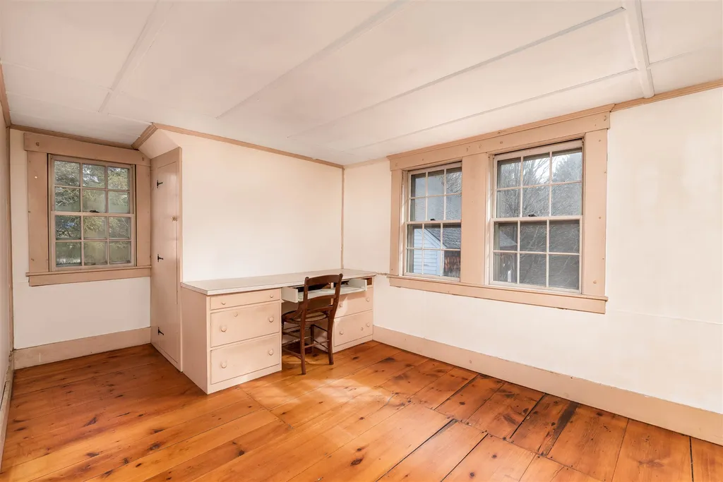 435 School Street Tilton NH 03276