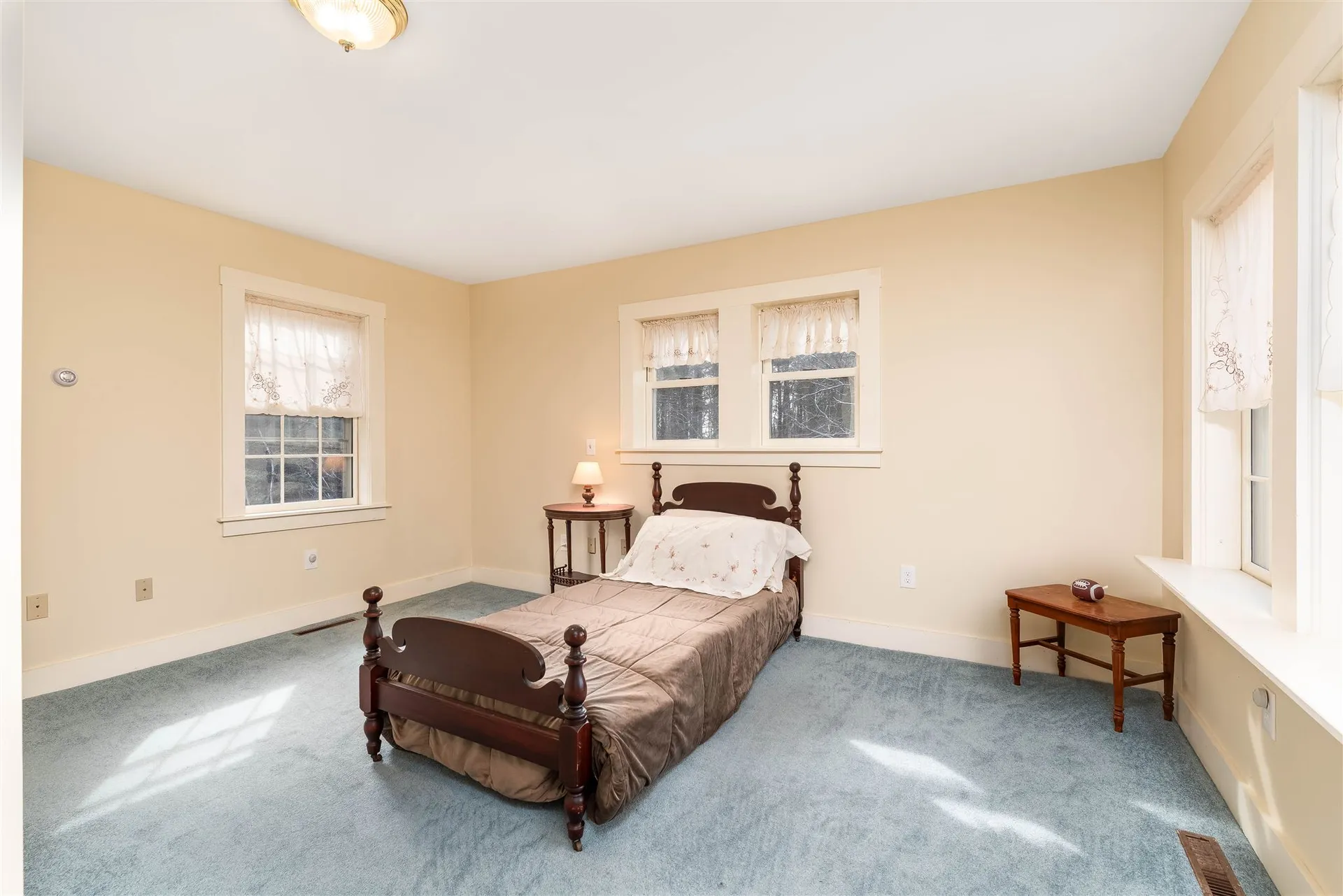 435 School Street Tilton NH 03276