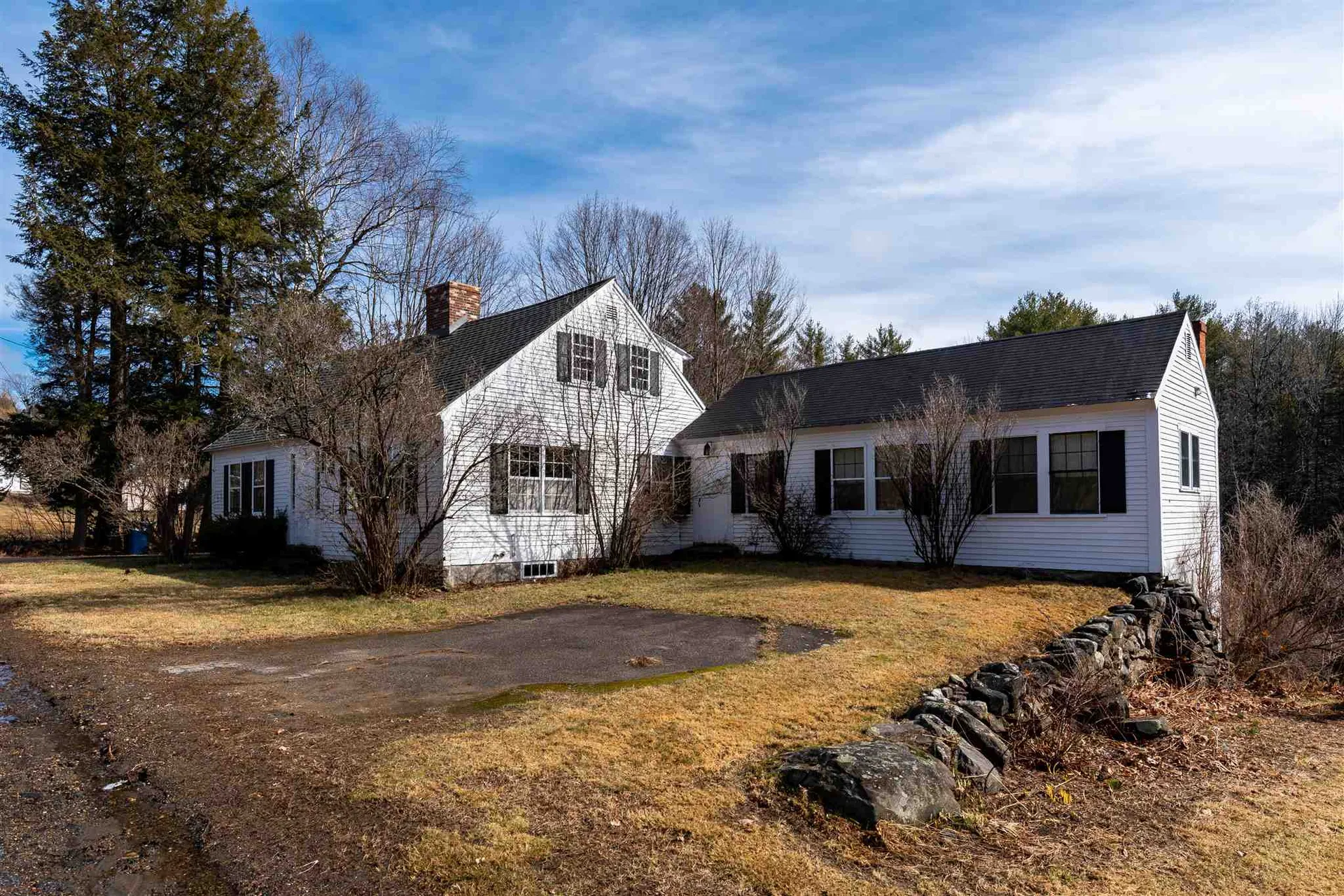 435 School Street Tilton NH 03276