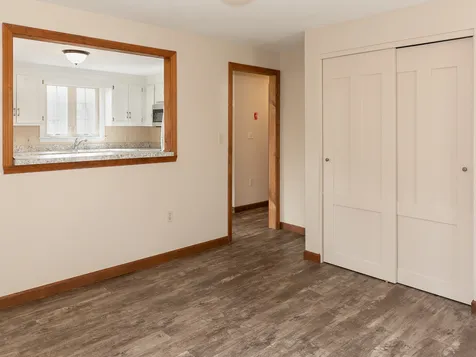 94 Elm Street Epping NH 03042