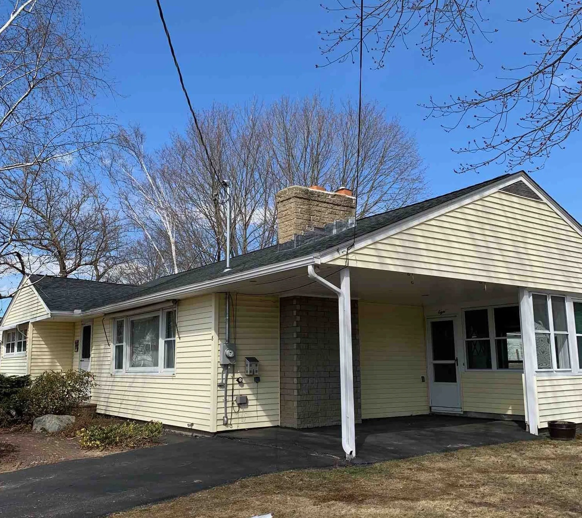 8 Court Street Allenstown NH 03275
