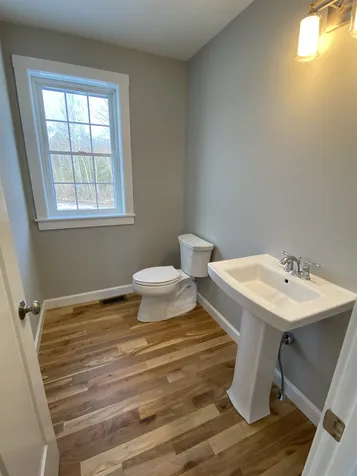32 Daniels Drive Lee NH 03861