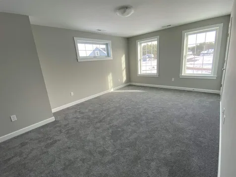 32 Daniels Drive Lee NH 03861