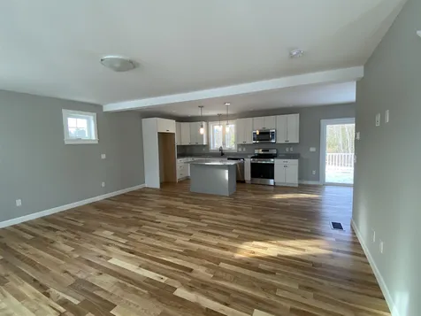 32 Daniels Drive Lee NH 03861