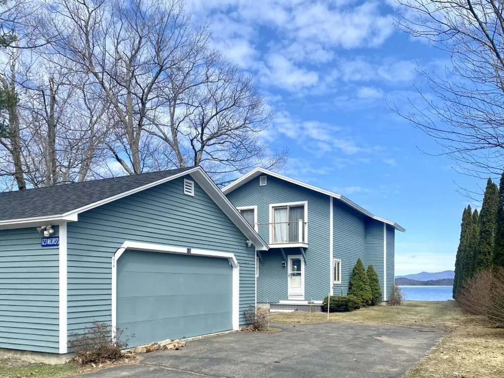 123 Weirs Road Gilford NH 03249