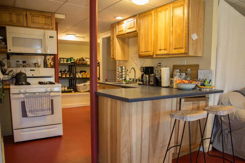 119 Codfish Hill Road Canaan NH 03741