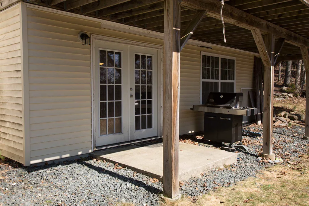 119 Codfish Hill Road Canaan NH 03741