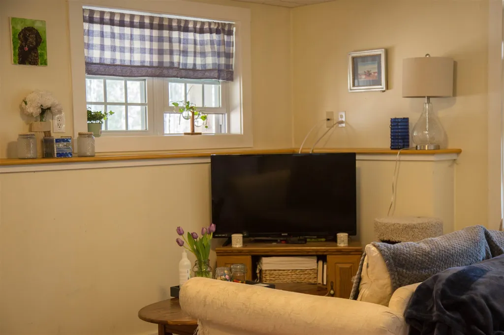 119 Codfish Hill Road Canaan NH 03741