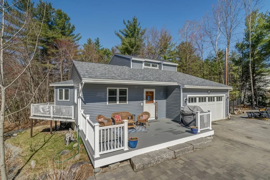105 Homestead Circle Milford NH 03055