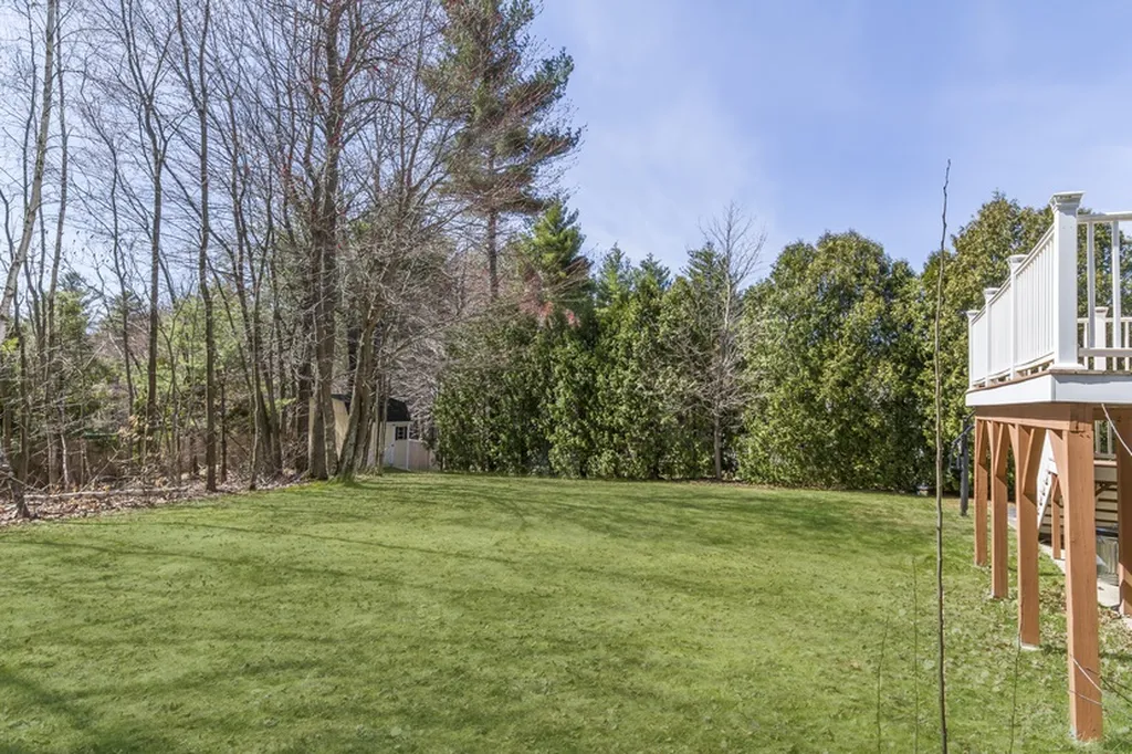 48 Independence Lane Manchester NH 03104