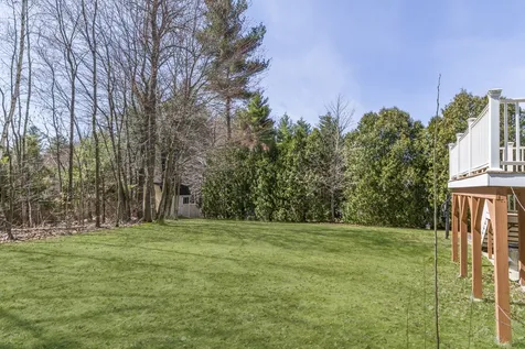 48 Independence Lane Manchester NH 03104