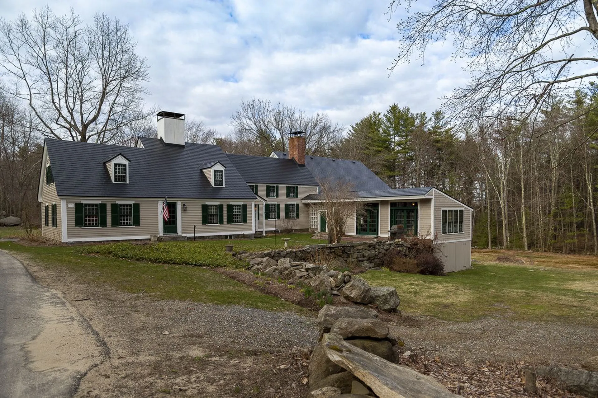 294 Ponemah Hill Road Milford NH 03055