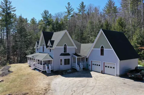 913 Mount Moosilauke Highway Wentworth NH 03282