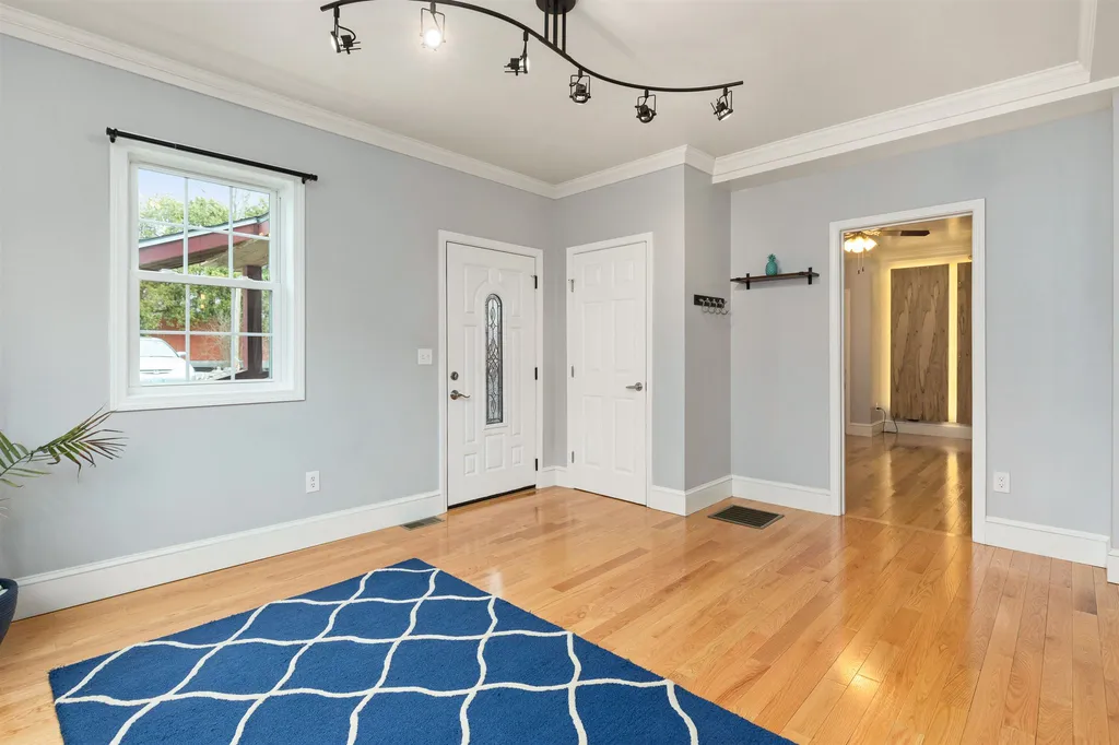 525 Maplewood Avenue Portsmouth NH 03801