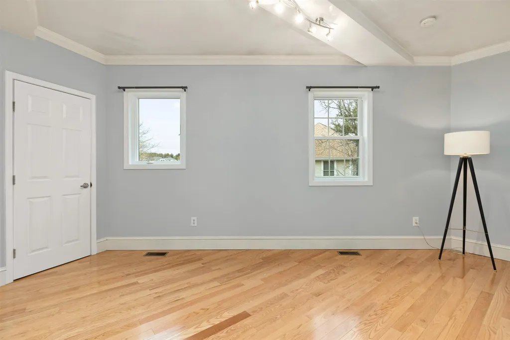 525 Maplewood Avenue Portsmouth NH 03801