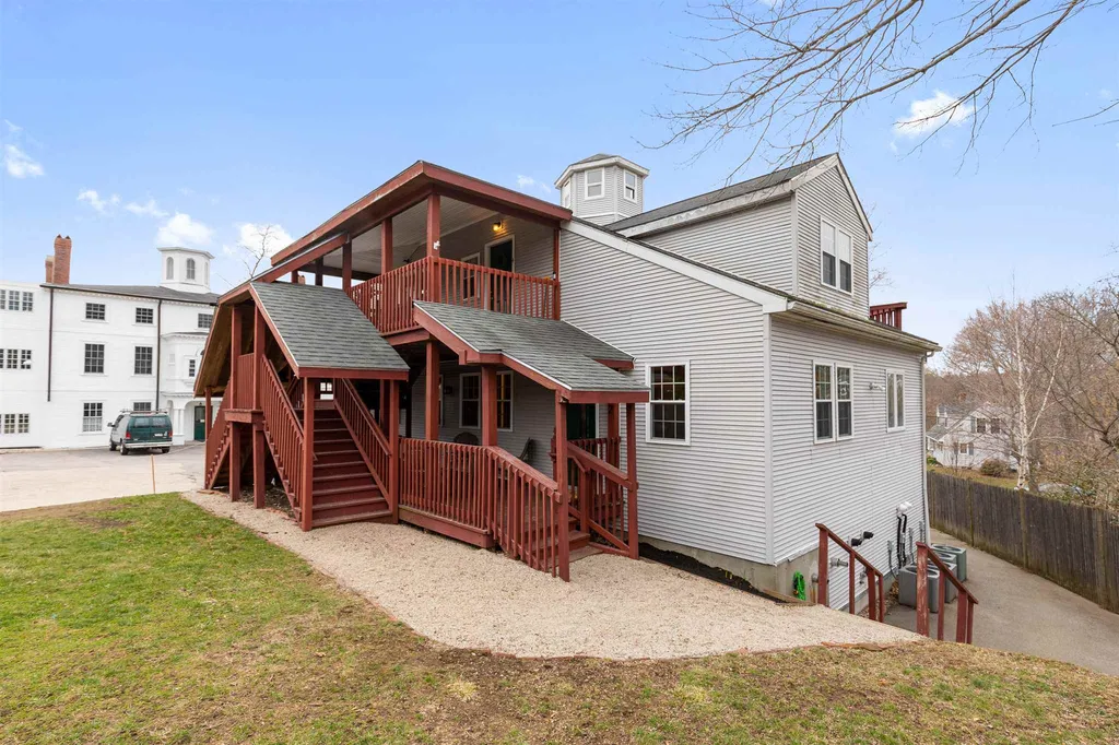 525 Maplewood Avenue Portsmouth NH 03801