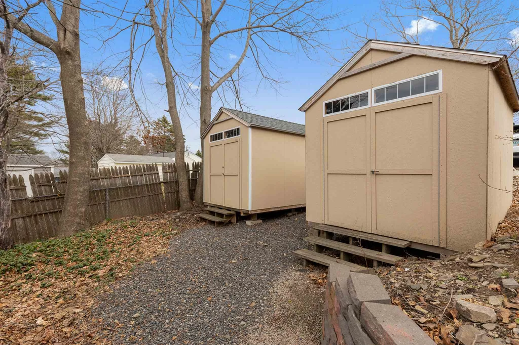 525 Maplewood Avenue Portsmouth NH 03801