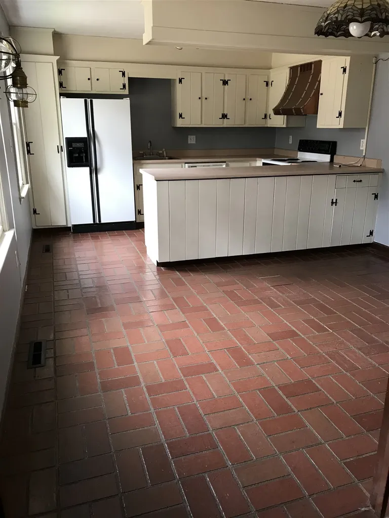 3 Highland Drive Chichester NH 03258