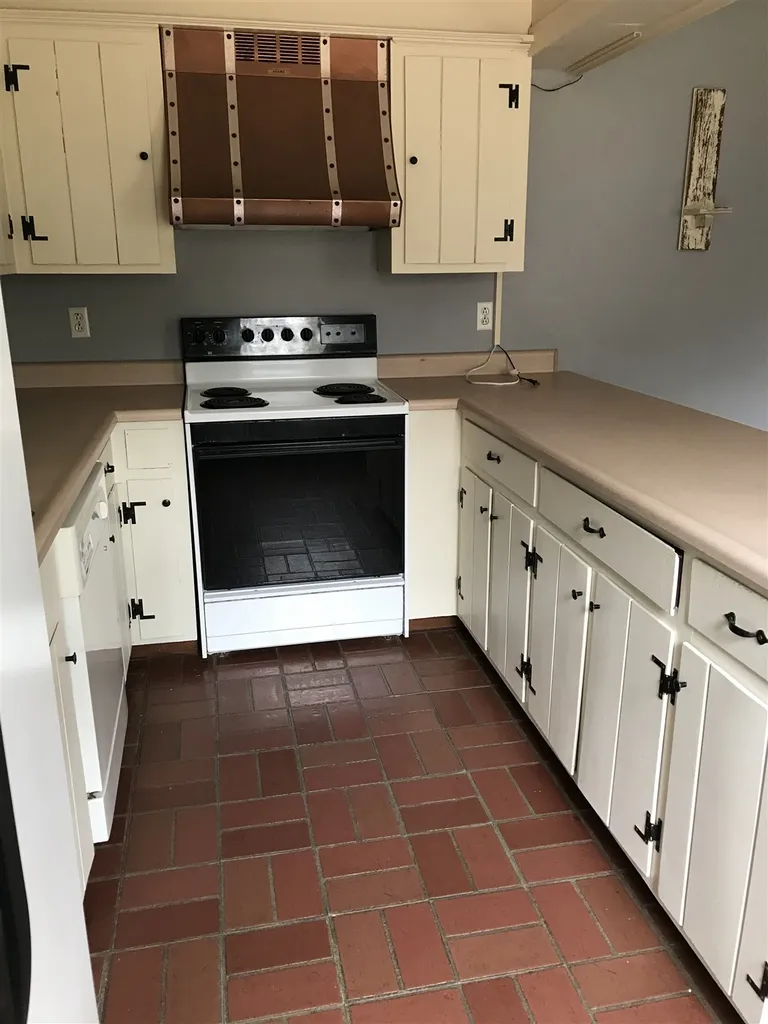 3 Highland Drive Chichester NH 03258