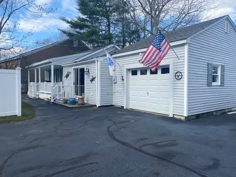 216 Newmarket Road Durham NH 03824