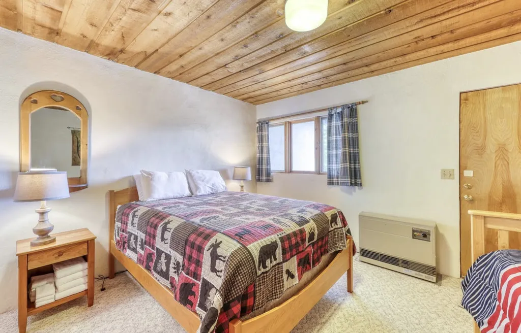 228 Top Of The Valley Road Fayston VT 05660