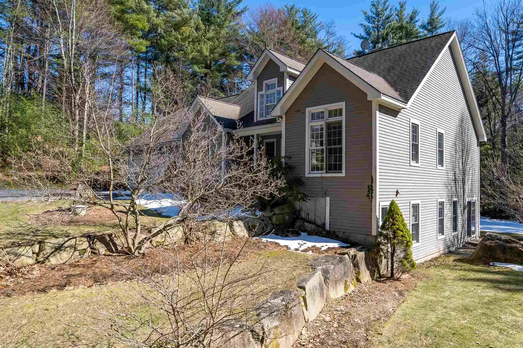23 Old Milford Road Amherst NH 03031