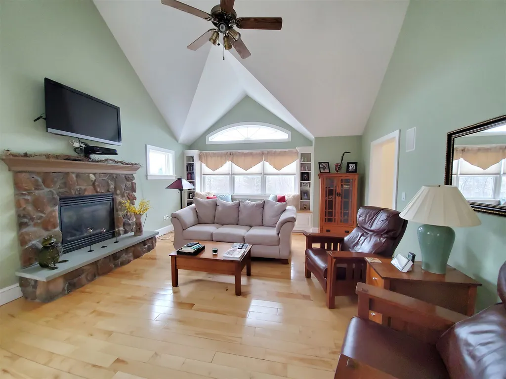 134 Jones Hill Road Enfield NH 03748