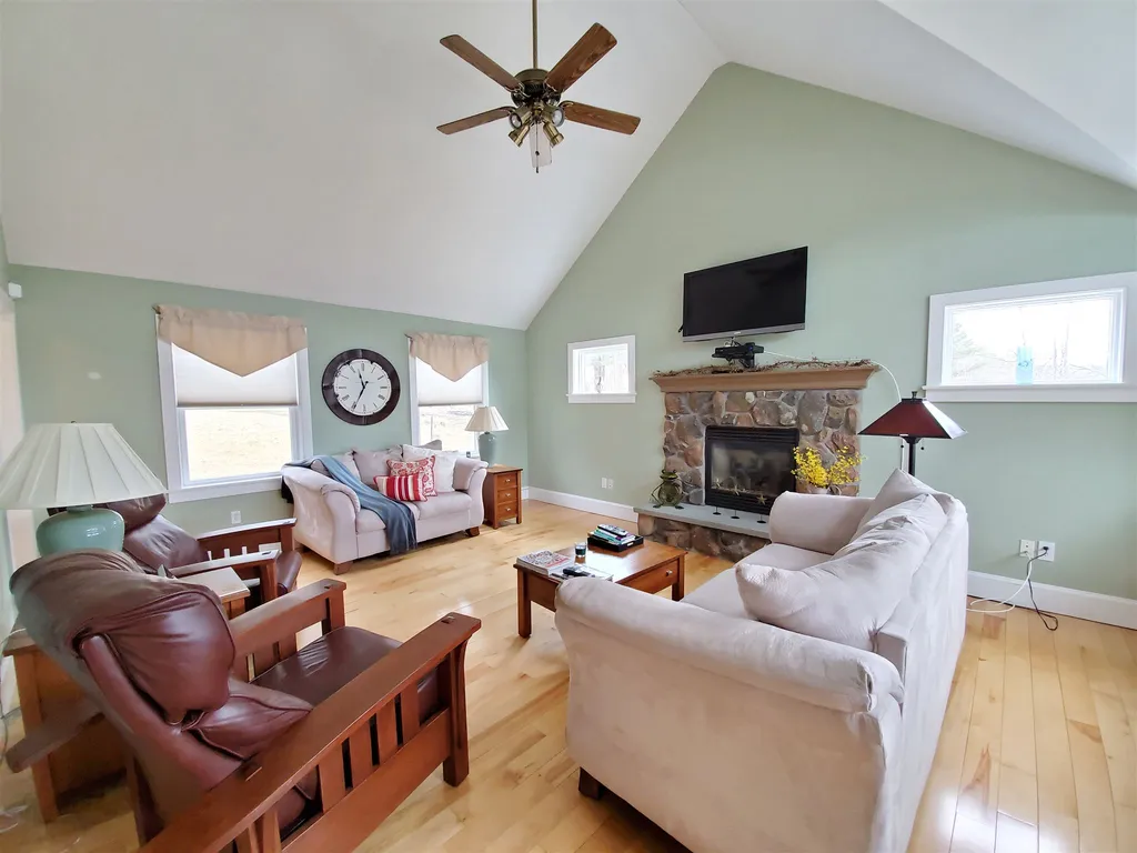 134 Jones Hill Road Enfield NH 03748