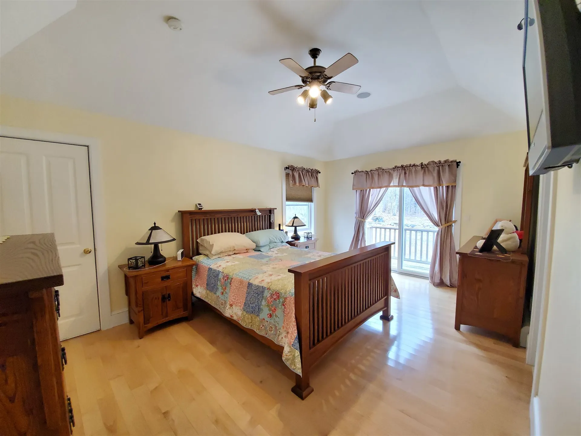 134 Jones Hill Road Enfield NH 03748