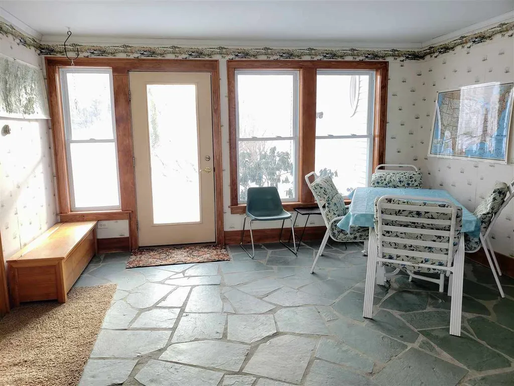 67 Broadview Avenue Newport Town VT 05855