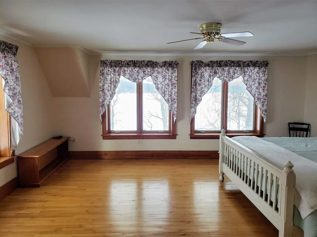 67 Broadview Avenue Newport Town VT 05855