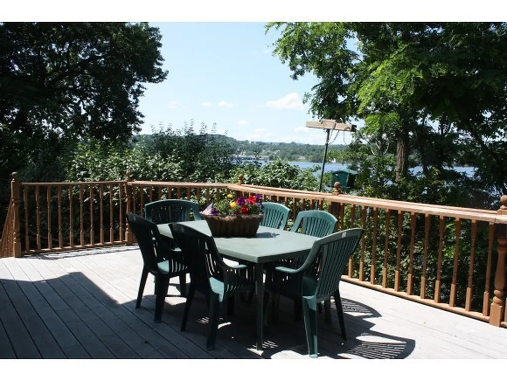 67 Broadview Avenue Newport Town VT 05855
