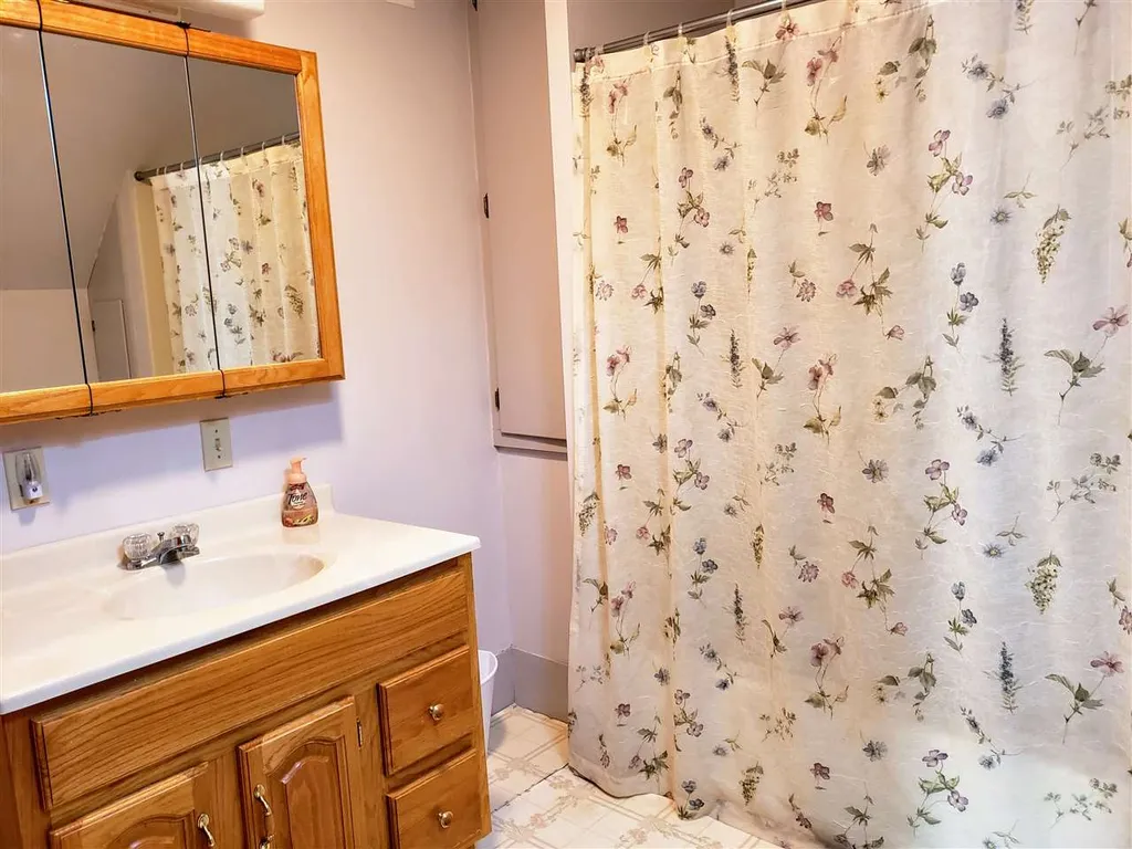 67 Broadview Avenue Newport Town VT 05855