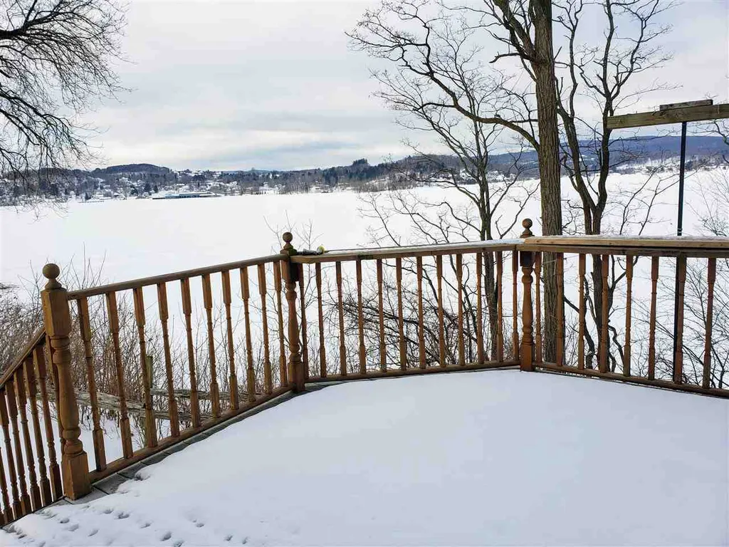 67 Broadview Avenue Newport Town VT 05855
